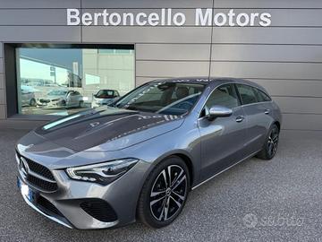 MERCEDES-BENZ CLA 180 2.0 d Shooting Brake Progr
