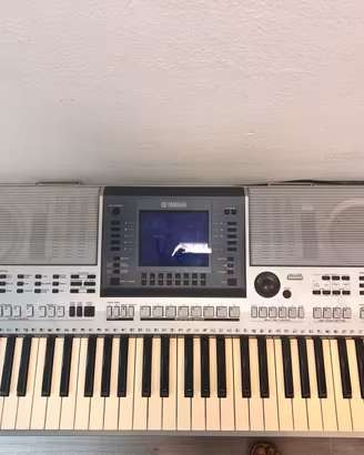 Yamaha PSR-S700 – tastiera arranger