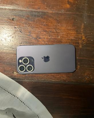 Iphone 14 pro viola