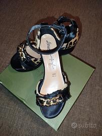 sandali in raso nero e cavallino maculato n 39