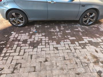 Alfa Romeo 147 sca.mbio