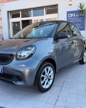 Smart ForFour 70 1.0 Youngster