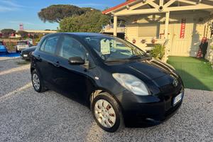 Toyota Yaris 1.0 5 porte Sol