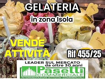 In zona Isola, MM5 Lilla, GELATERIA