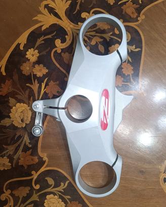 Piastra di Sterzo Superiore per MV Agusta F4 