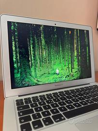 MacBook Air (13-inch, 2017)