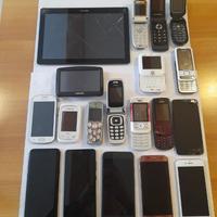 Stock smartphone, cellulari e tablet (per ricambi)