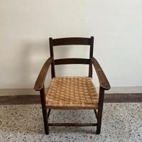 Poltroncina intrecciata vintage anni 50 in legno