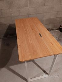 TAVOLO/SCRIVANIA A BERGAMO