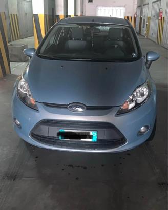 Ford Fiesra 1.4 TDI 5Porte