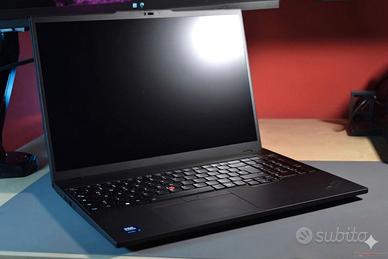 Lenovo ThinkPad T16 Gen 3 | 32GB RAM DDR5 | SSD 51