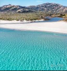 Villetta 600 metri dalla spiaggia di Capo Comino