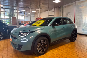 FIAT 600 Hybrid DCT POP MHEV PACK STYLE PACK COM