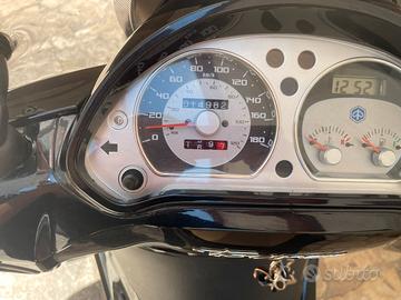 Beverly tourer 125 - 14.000km