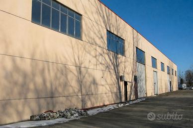 Capannone artigianale 2.500 mq - La Morra (CN)