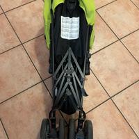 Passeggino Foppapedretti leggero, pieghevole