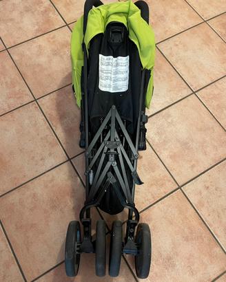 Passeggino Foppapedretti leggero, pieghevole