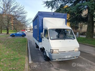 Nissan trade 3.0 turbo diesel 