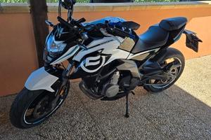 CF MOTO 650NK