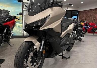 HONDA FORZA 750 2026