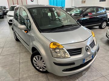 Renault Modus 1.5 dCi 65CV Luxe Privilège 2005