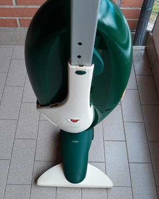 FOLLETTO aspirapolvere modello vk 135