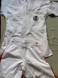 abbigliamento arti marziali 160 cm