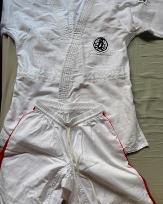 abbigliamento arti marziali 160 cm
