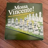Set di Scacchi in Vetro "Mossa Vincente!"