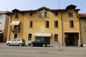 CASA DI CORTE A ARCORE