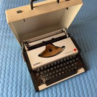 Macchina da scrivere