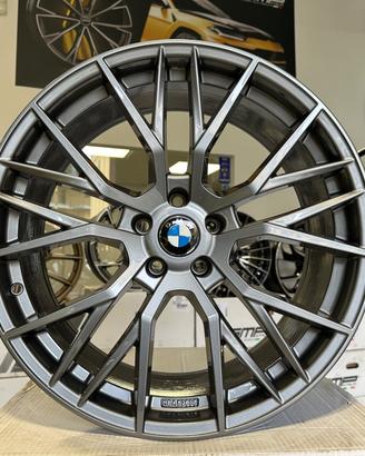 Cerchi NUOVI Bmw raggio 19 cod.8322