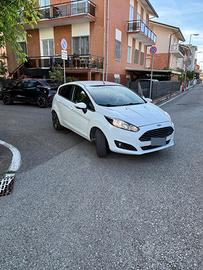 Fiesta 12 60 cv