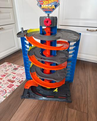 Mega garage Hot Wheels