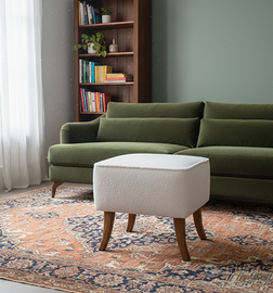 Sgabello pouf artigianale in bouclé e noce