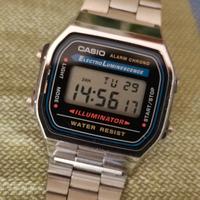 orologio Casio digitale 