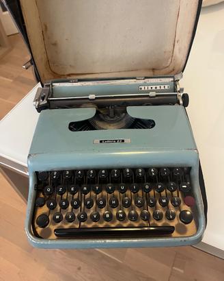 Olivetti Lettera 22