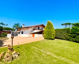 Villa Terracina Circeo Pasqua Giugno 5 Luglio 7px