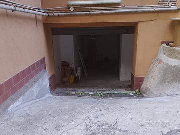 Garage/Deposito 20 MQ Via De Caro Ognina/Picanello