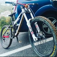bici downhill