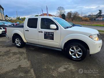 Nissan Navara 2.5 dCi 190CV "LE"