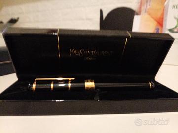 Penna stilografica Yves Saint Laurent Collection –