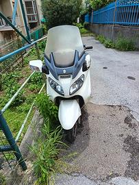 Suzuki Burgman 650 ABS 2009 - 17.000 km