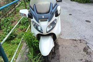Suzuki Burgman 650 ABS 2009 - 17.000 km