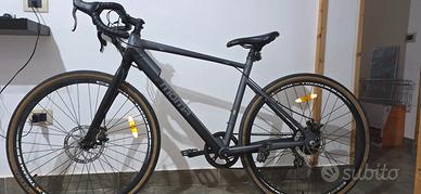 Moma bikes elettrica e-gravel 28 PRO