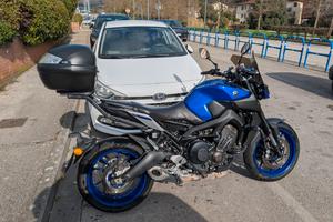 telaio bauletto mt-09 + bauletto k35 kappa