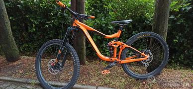 MTB GIANT REIGN TG M