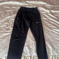 pantaloni nike