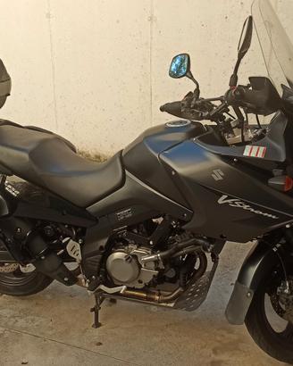  Suzuki V-Strom DL 650