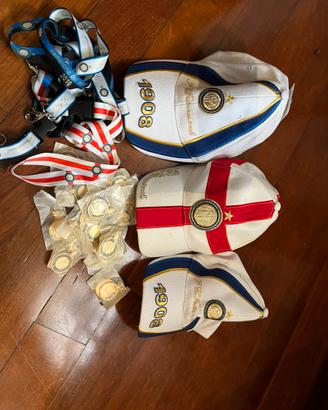 Gadget, sciarpe e cappellino